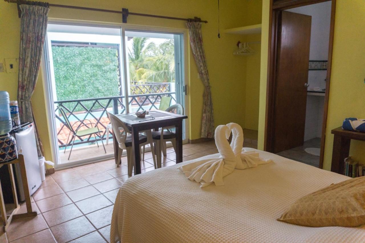 Sea Hawk Suites Isla Mujeres Zewnętrze zdjęcie