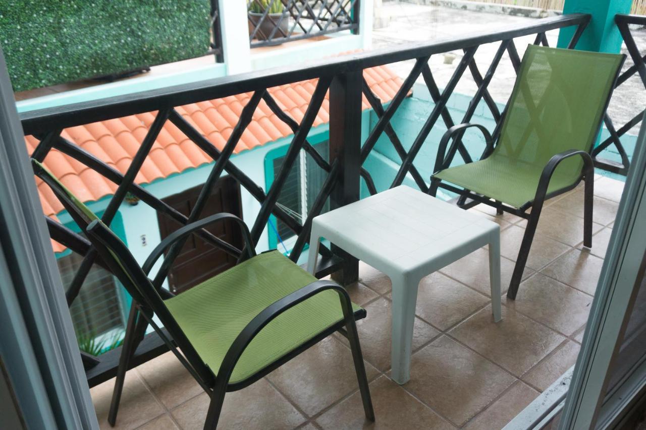 Sea Hawk Suites Isla Mujeres Zewnętrze zdjęcie